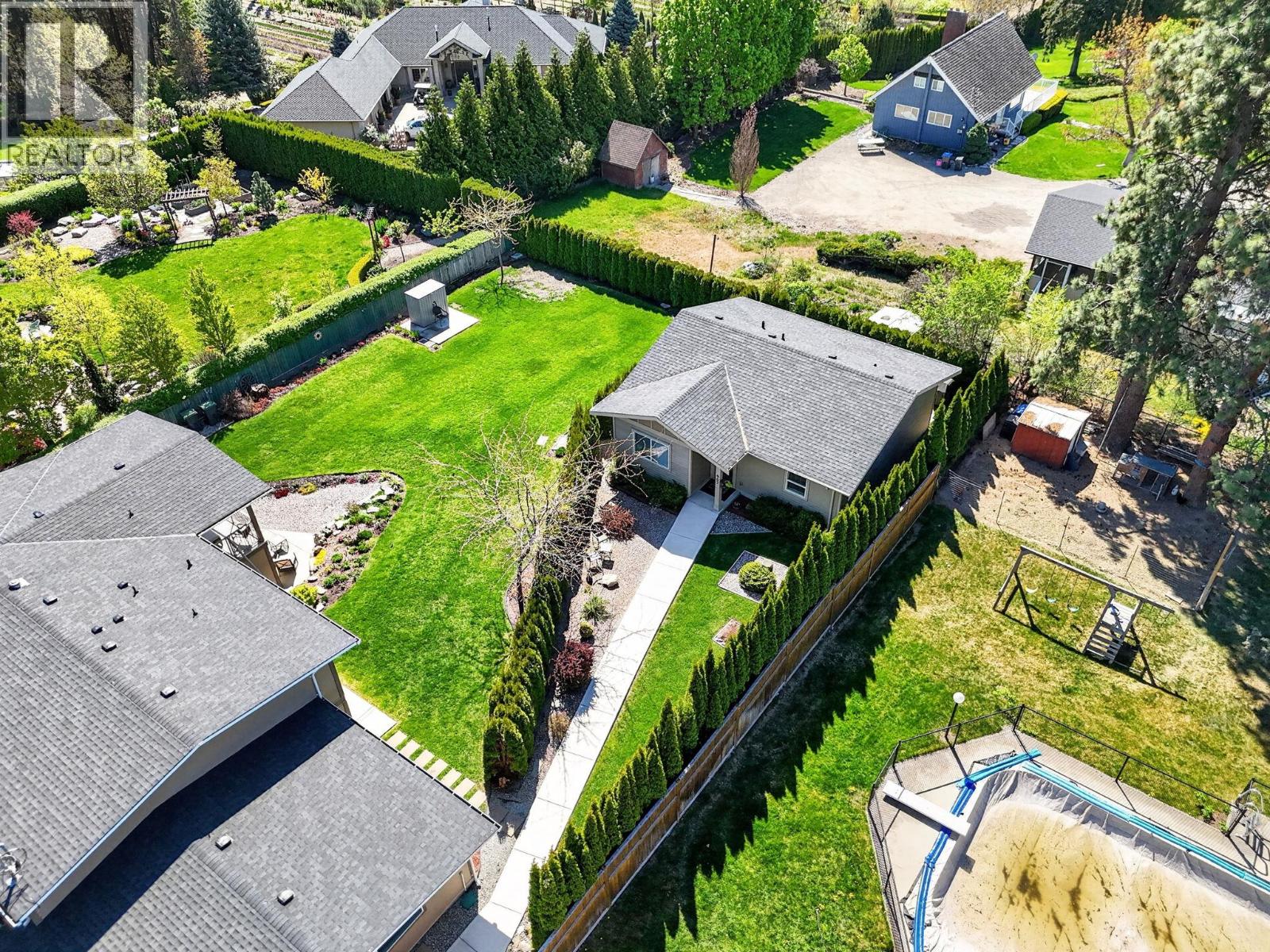 905 Rumney Road, West Kelowna, British Columbia  V1Z 1H8 - Photo 3 - 10385657