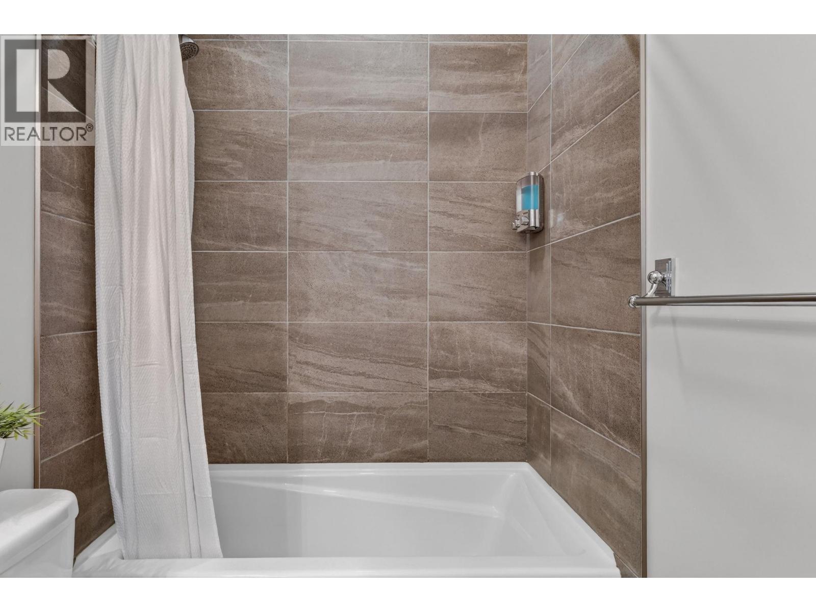 905 Rumney Road, West Kelowna, British Columbia  V1Z 1H8 - Photo 66 - 10385657