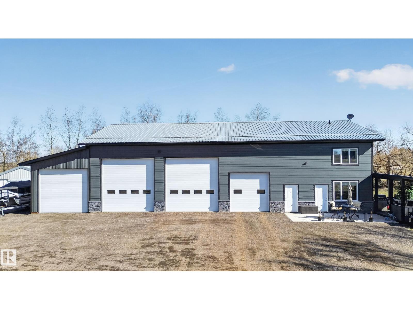 54530 RGE ROAD 215, rural strathcona county, Alberta