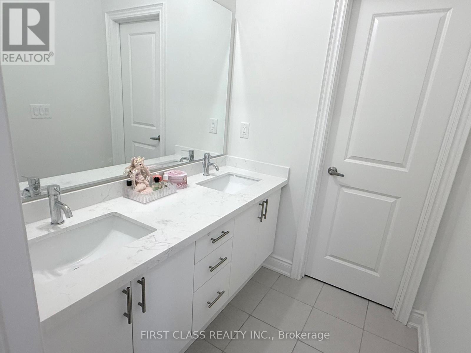 58 Current Drive, Richmond Hill, Ontario  L4S 0M8 - Photo 13 - N13072738