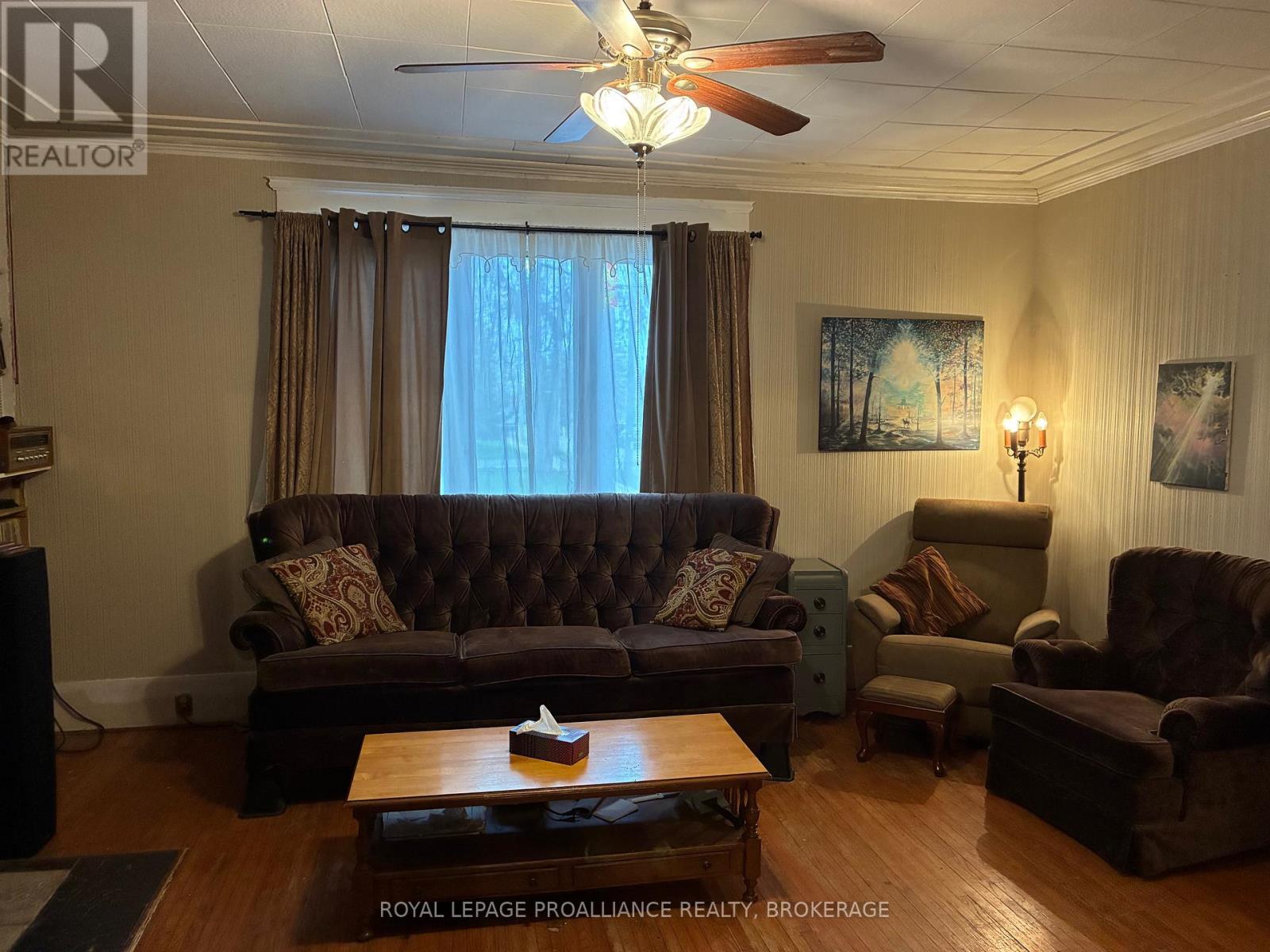 255 First Street, Gananoque, Ontario  K7G 2J3 - Photo 3 - X13072308