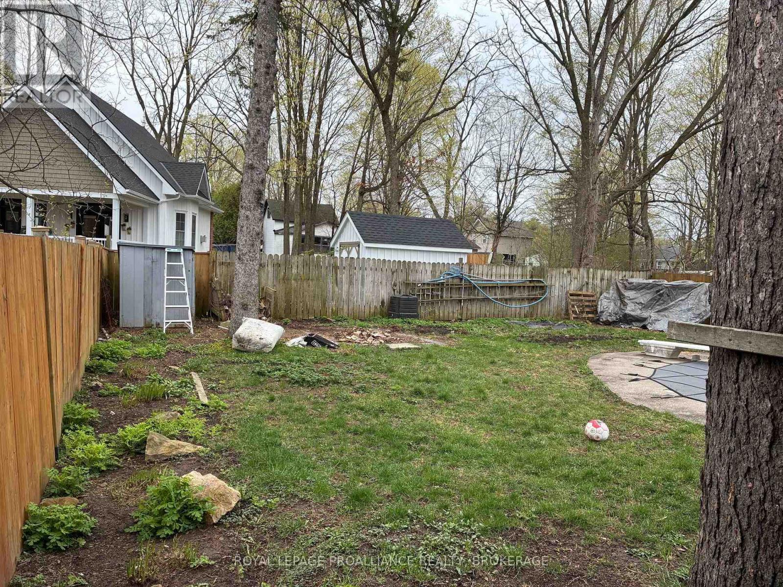 255 First Street, Gananoque, Ontario  K7G 2J3 - Photo 30 - X13072308