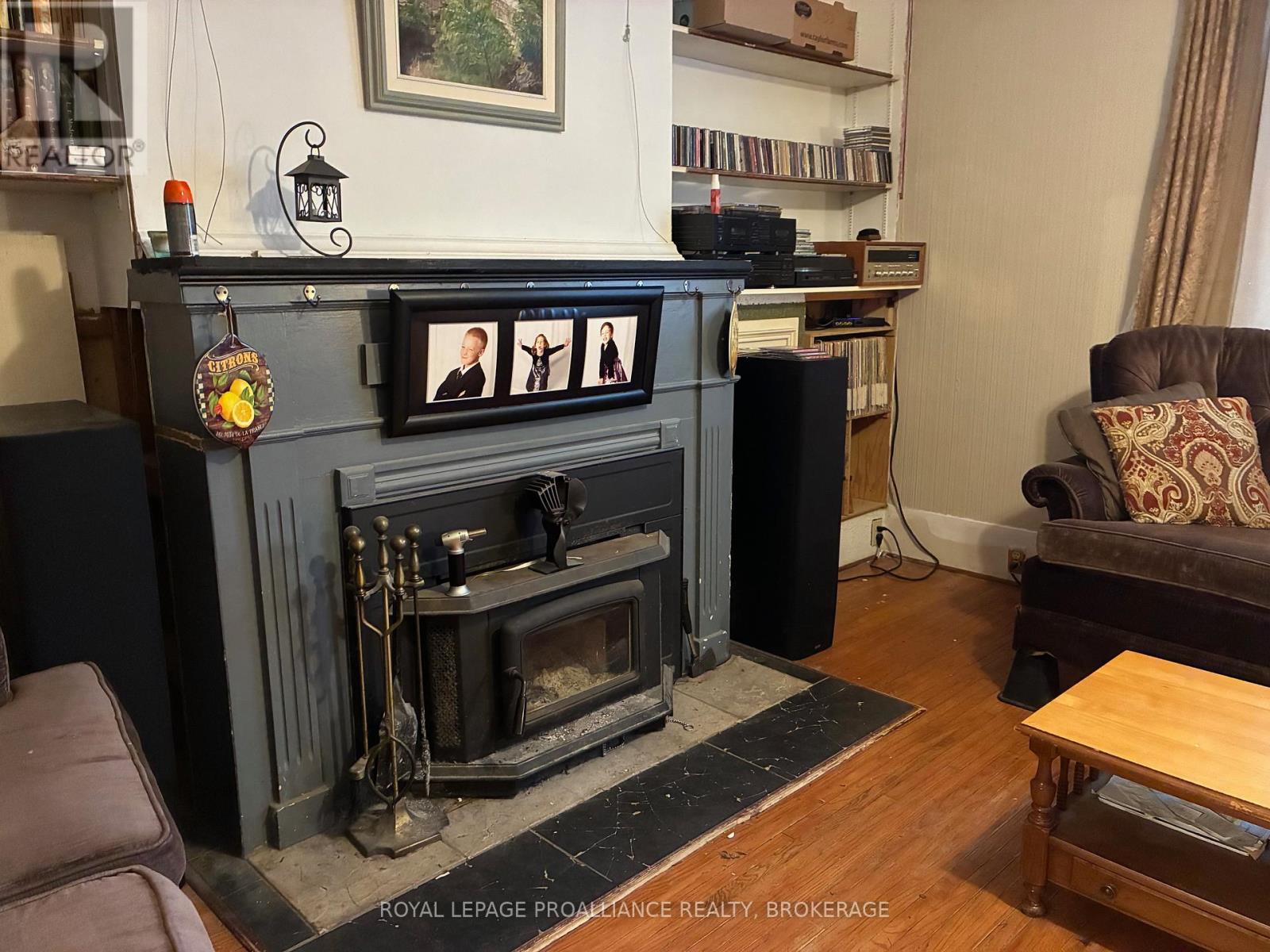 255 First Street, Gananoque, Ontario  K7G 2J3 - Photo 4 - X13072308