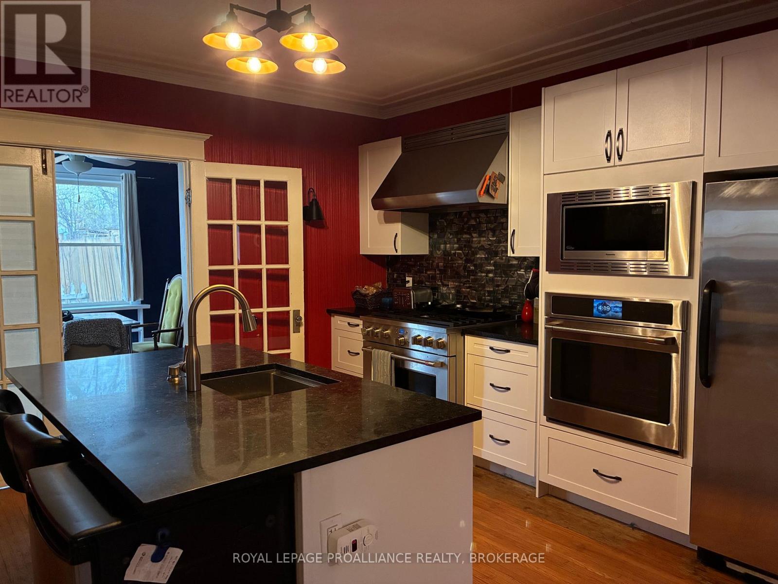 255 First Street, Gananoque, Ontario  K7G 2J3 - Photo 5 - X13072308