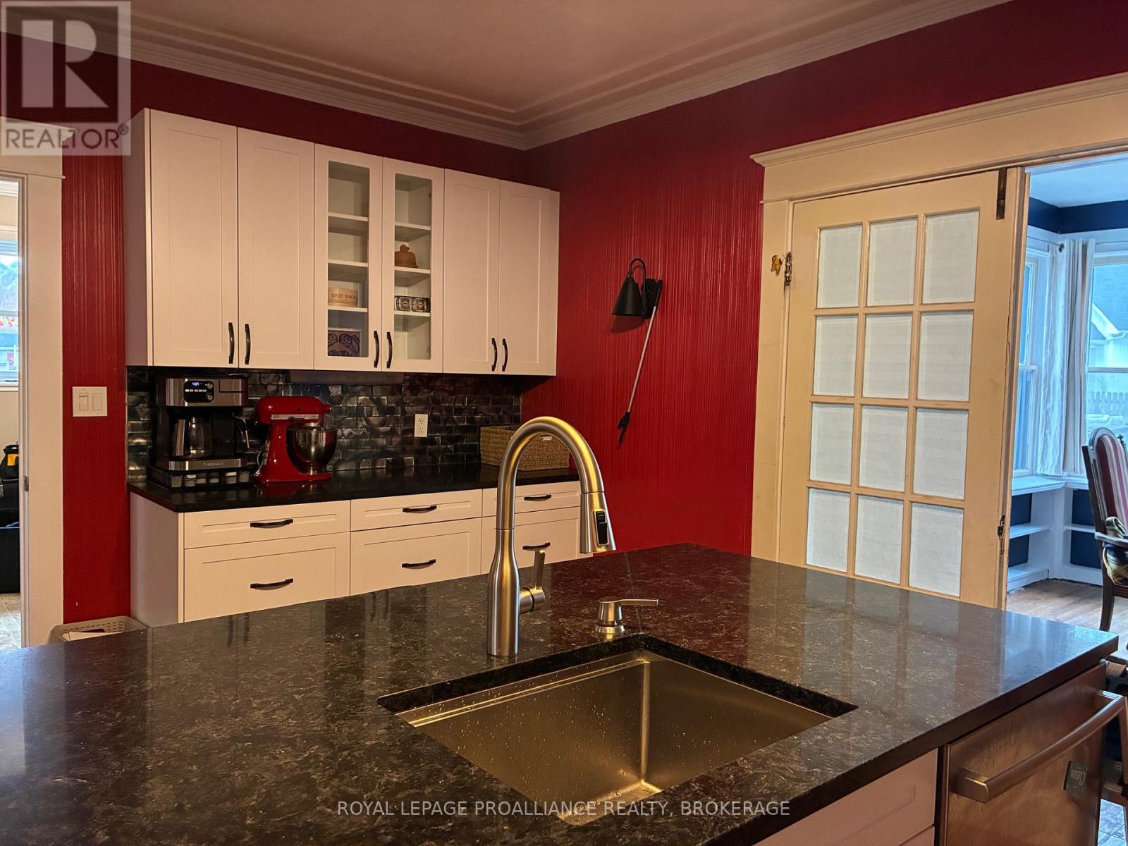 255 First Street, Gananoque, Ontario  K7G 2J3 - Photo 8 - X13072308
