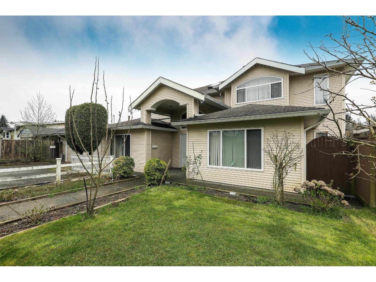 14076 72 Avenue, Surrey, British Columbia  V1Y 7P9 - Photo 3 - R3115724