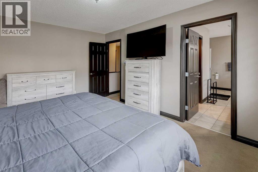 168 Sunset View, Cochrane, Alberta  T4C 0E8 - Photo 20 - A2302904