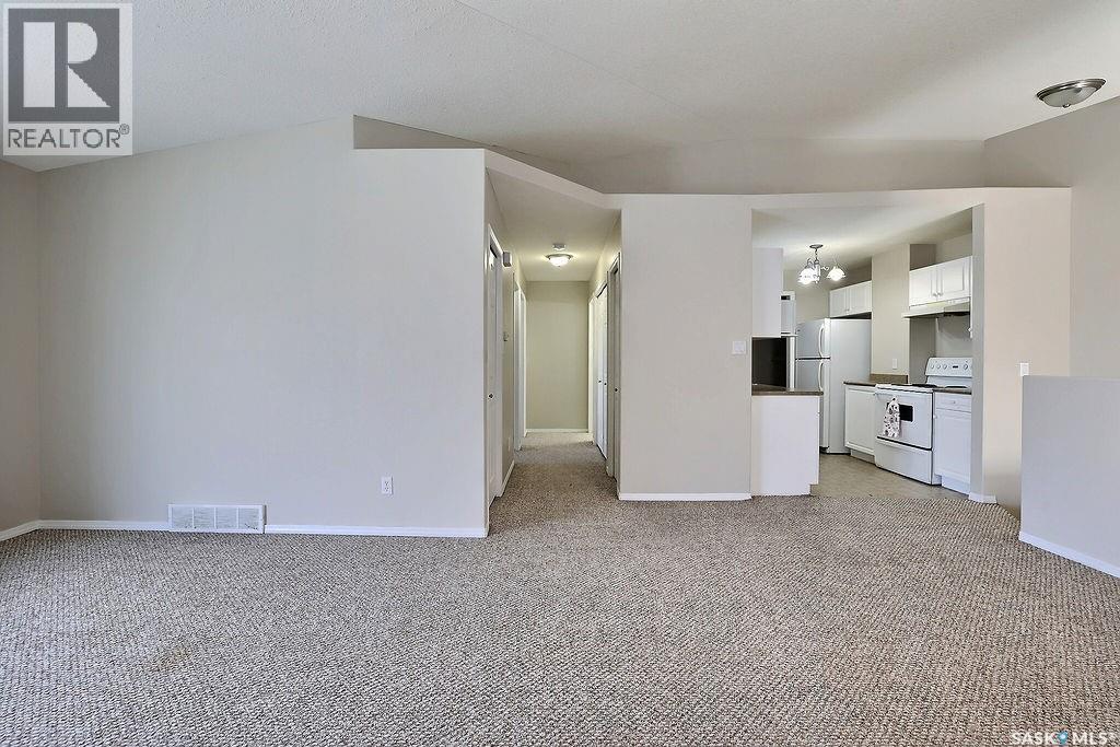 4722 Marigold Drive, Regina, Saskatchewan  S4X 4S2 - Photo 8 - SK034386