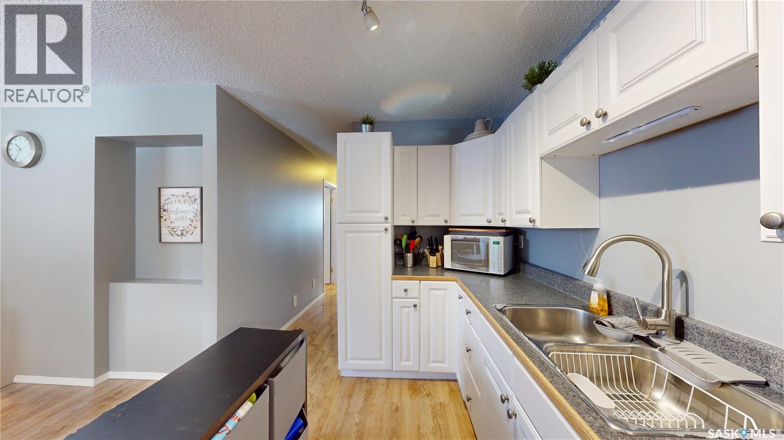 402a Gardiner Place, Saskatoon, Saskatchewan  S7N 2S9 - Photo 8 - SK034222