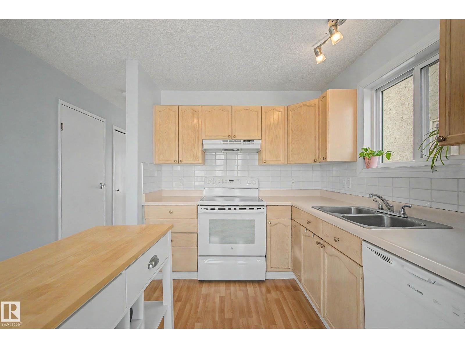#129 5 Aberdeen Wy, Stony Plain, Alberta  T7Z 1N1 - Photo 11 - E4485345