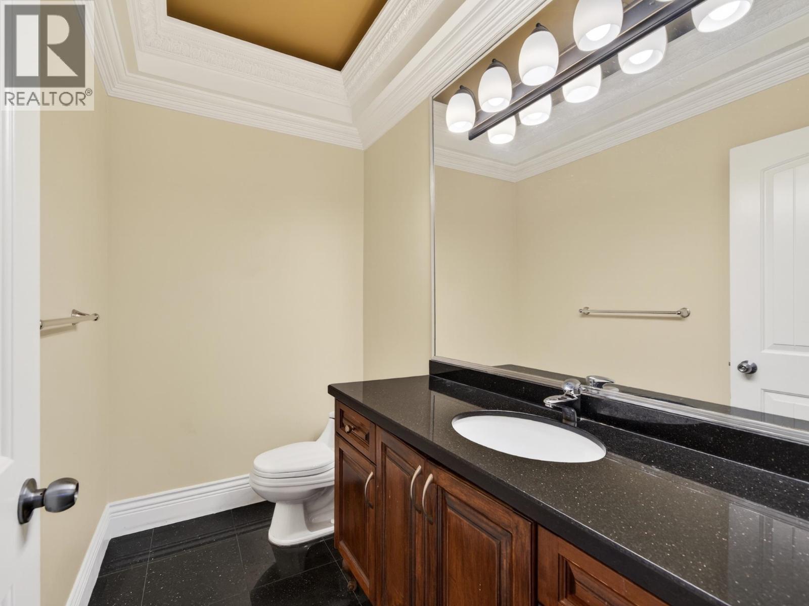 6040 Adams Place, Richmond, British Columbia  V7C 2W1 - Photo 24 - R3115646