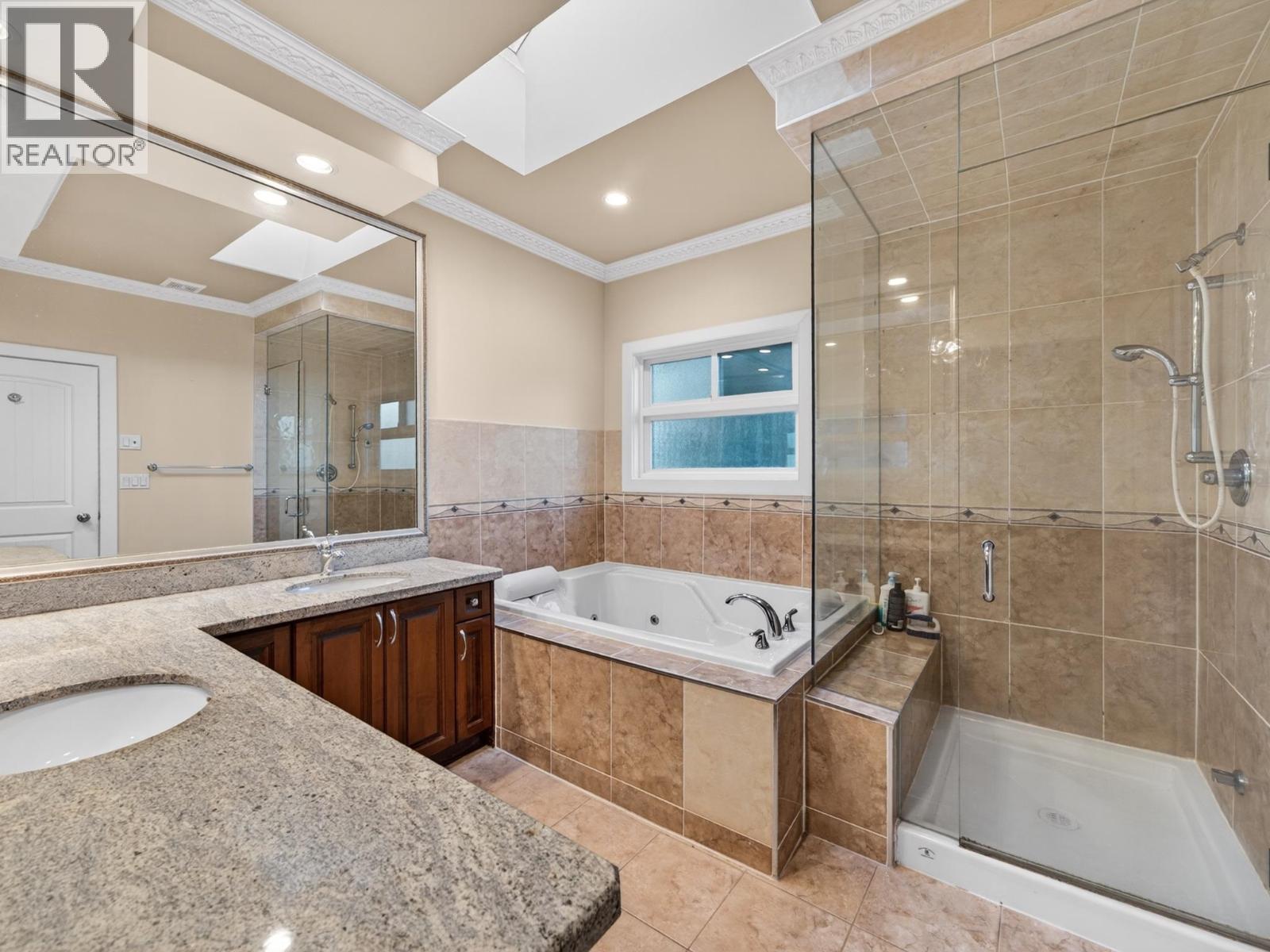 6040 Adams Place, Richmond, British Columbia  V7C 2W1 - Photo 30 - R3115646