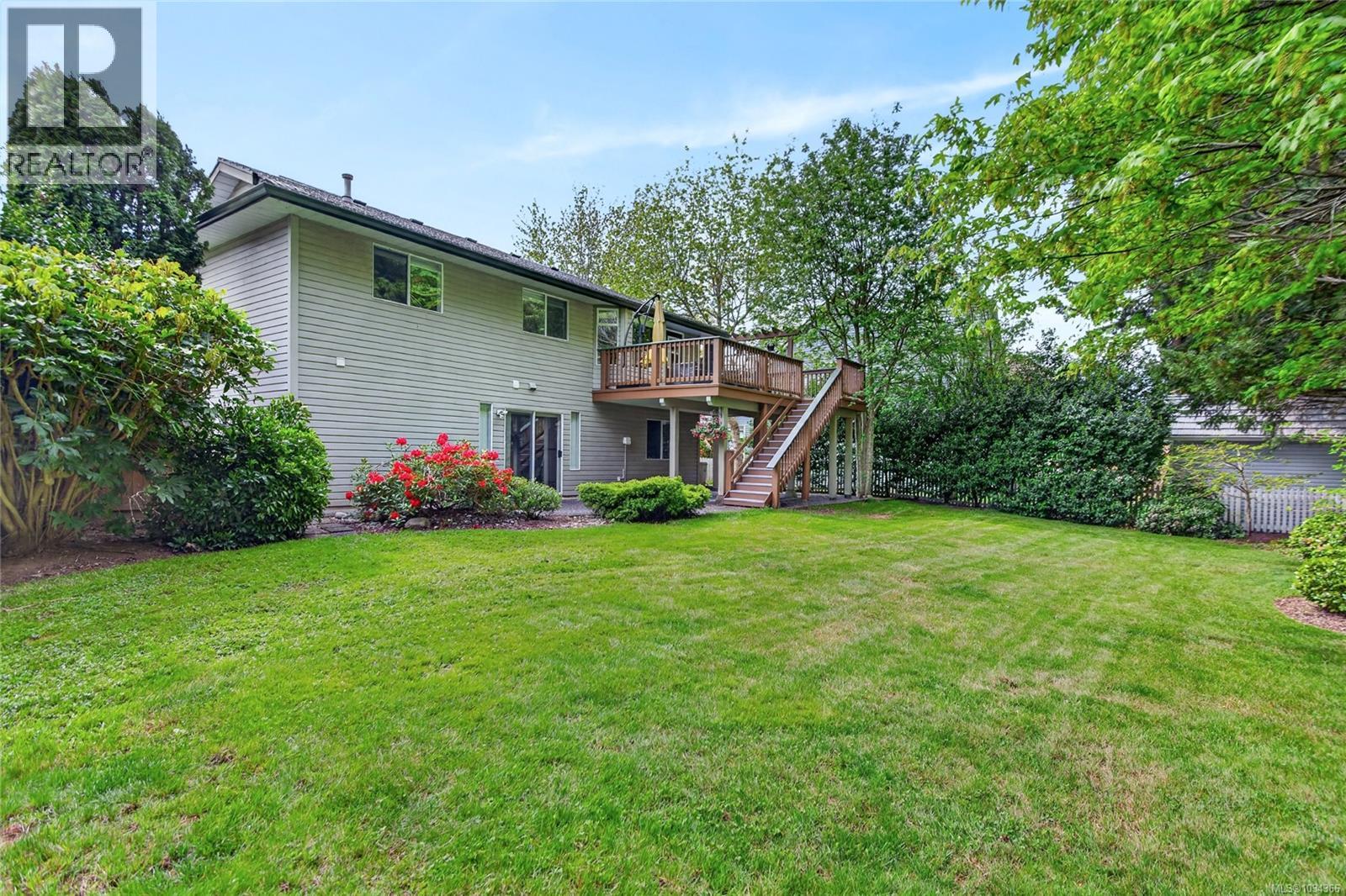 1015 Kingsley Cres, Comox, British Columbia  V9M 3R7 - Photo 21 - 1034366