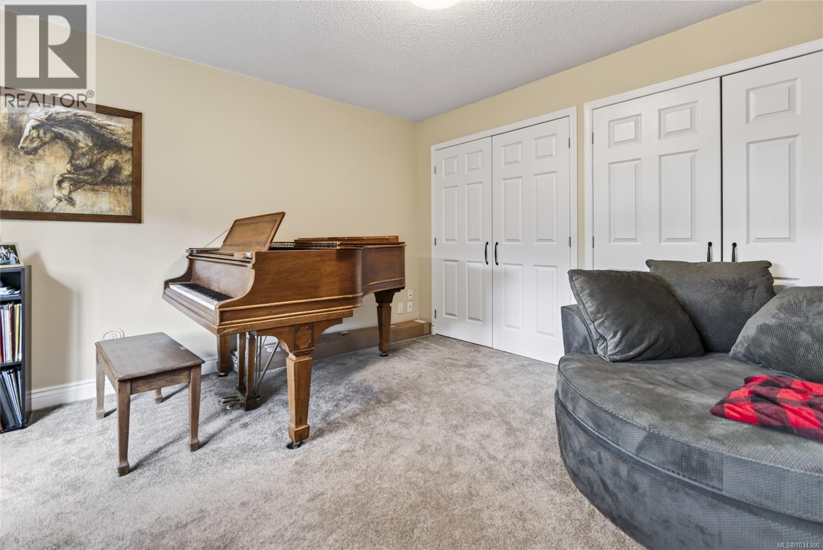 1015 Kingsley Cres, Comox, British Columbia  V9M 3R7 - Photo 23 - 1034366