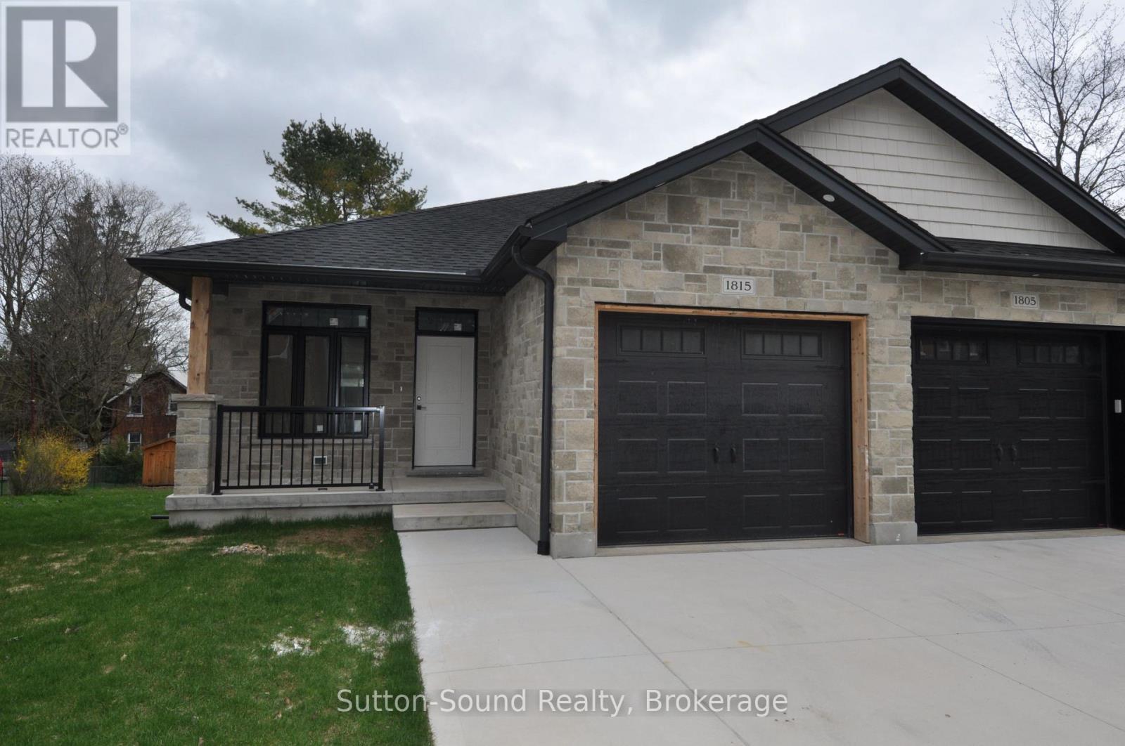 1815 5th Avenue W, Owen Sound, Ontario  N4K 5C2 - Photo 1 - X12662008