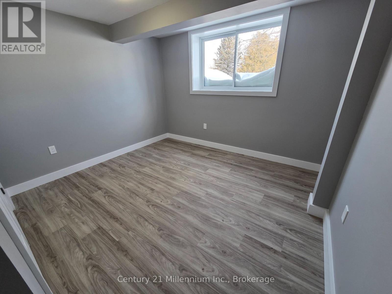 Unit 2 - 398 Kingsway Street E, Kincardine, Ontario  N2Z 1W3 - Photo 22 - X12753670