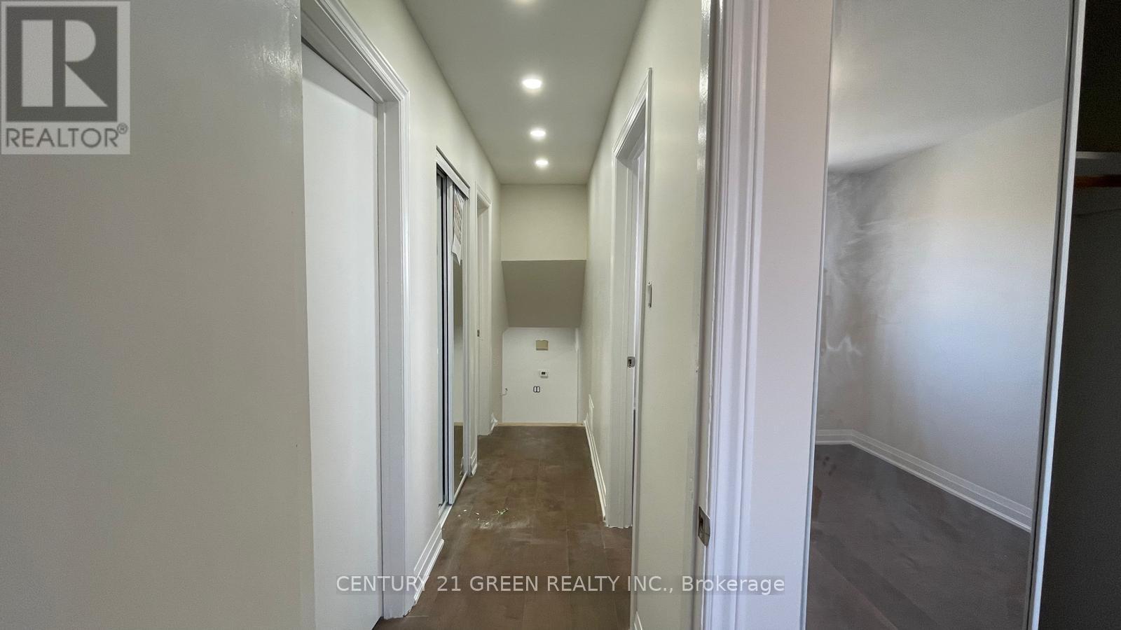Upper - 1257 Tredmore Drive, Mississauga, Ontario  L5J 3V5 - Photo 14 - W13033640