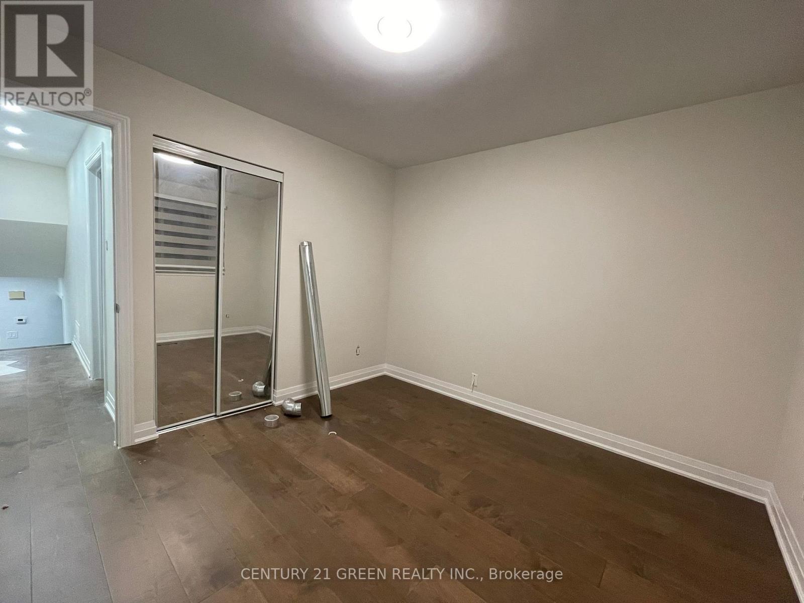 Upper - 1257 Tredmore Drive, Mississauga, Ontario  L5J 3V5 - Photo 23 - W13033640