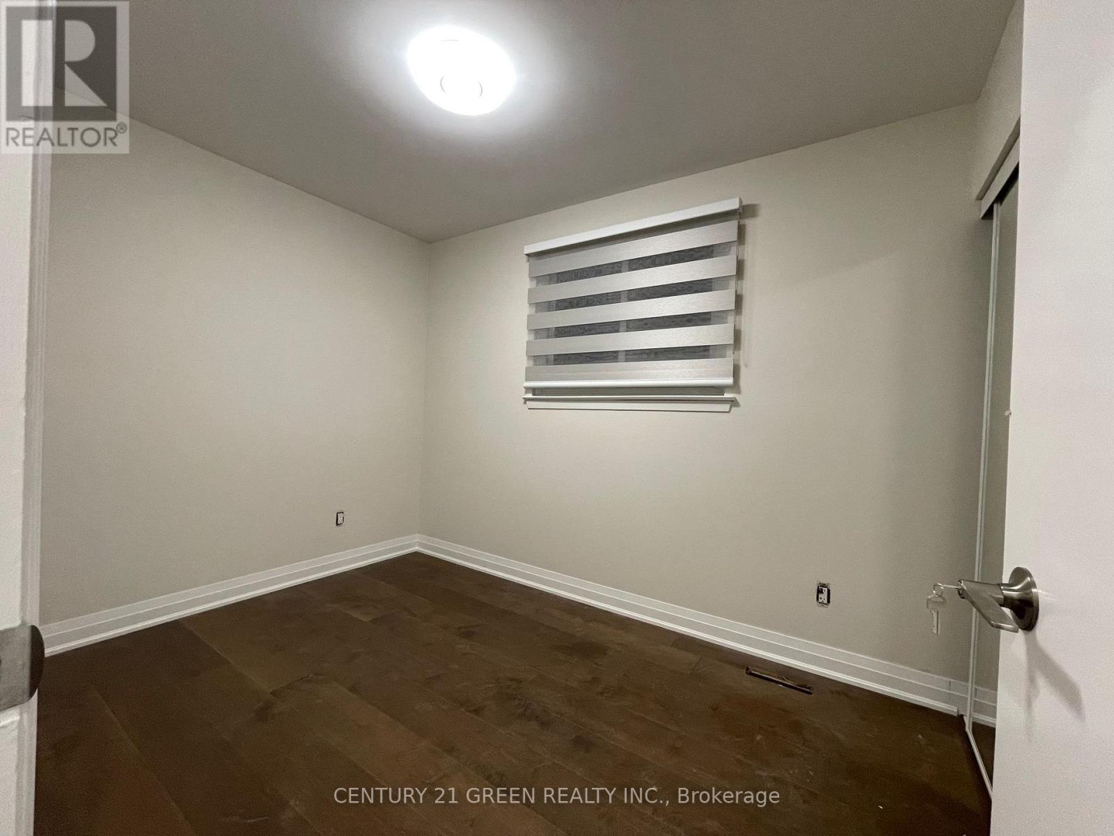 Upper - 1257 Tredmore Drive, Mississauga, Ontario  L5J 3V5 - Photo 24 - W13033640