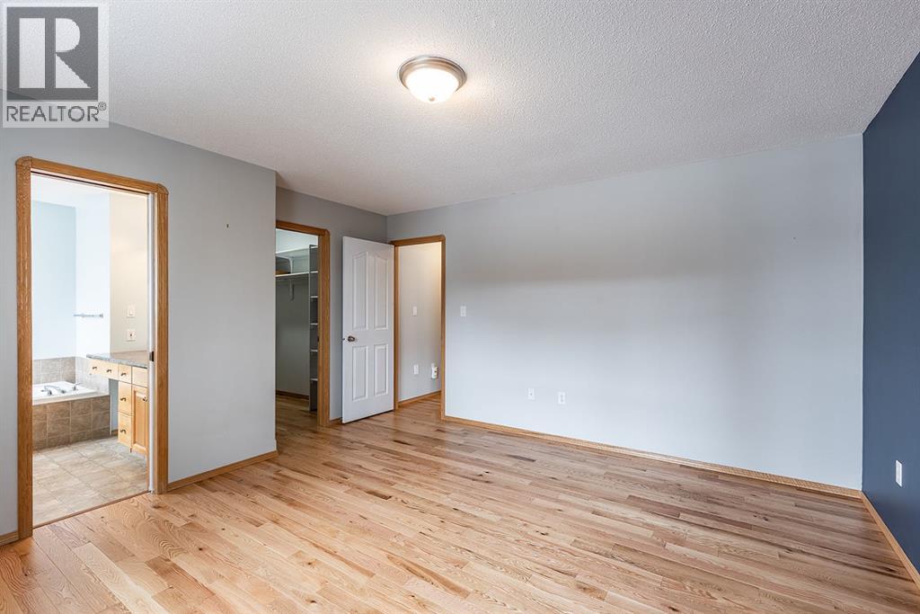 14 Cottonwood Court SW, Medicine Hat, Alberta  T1B 4R5 - Photo 22 - A2307213