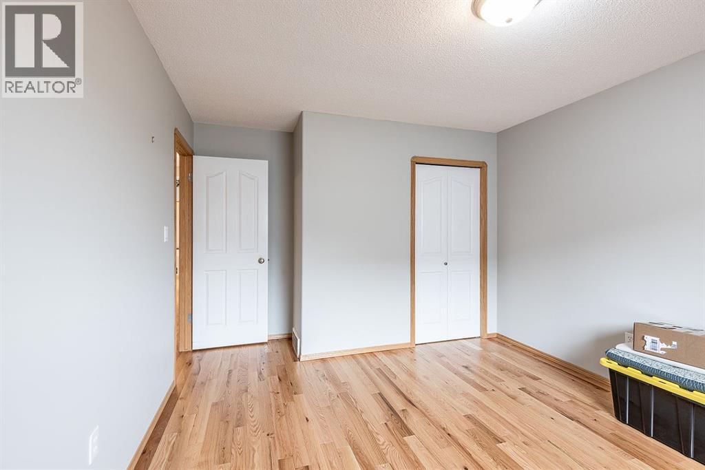14 Cottonwood Court SW, Medicine Hat, Alberta  T1B 4R5 - Photo 28 - A2307213