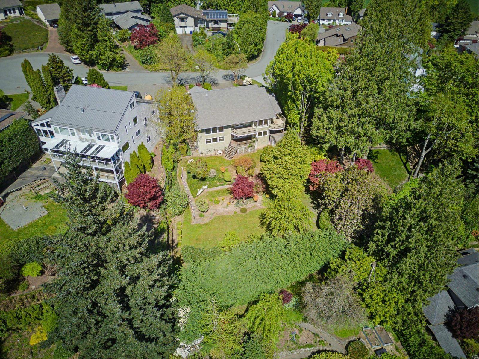 10026 Falcon Crescent, Little Mountain, Chilliwack, British Columbia  V2P 7R3 - Photo 2 - R3116520