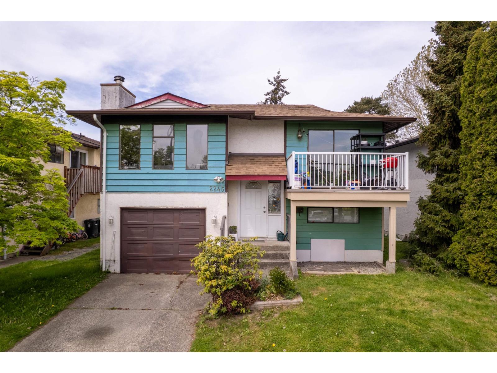 2245 Willoughby Way, Langley, British Columbia  V2Y 1B8 - Photo 1 - R3118201