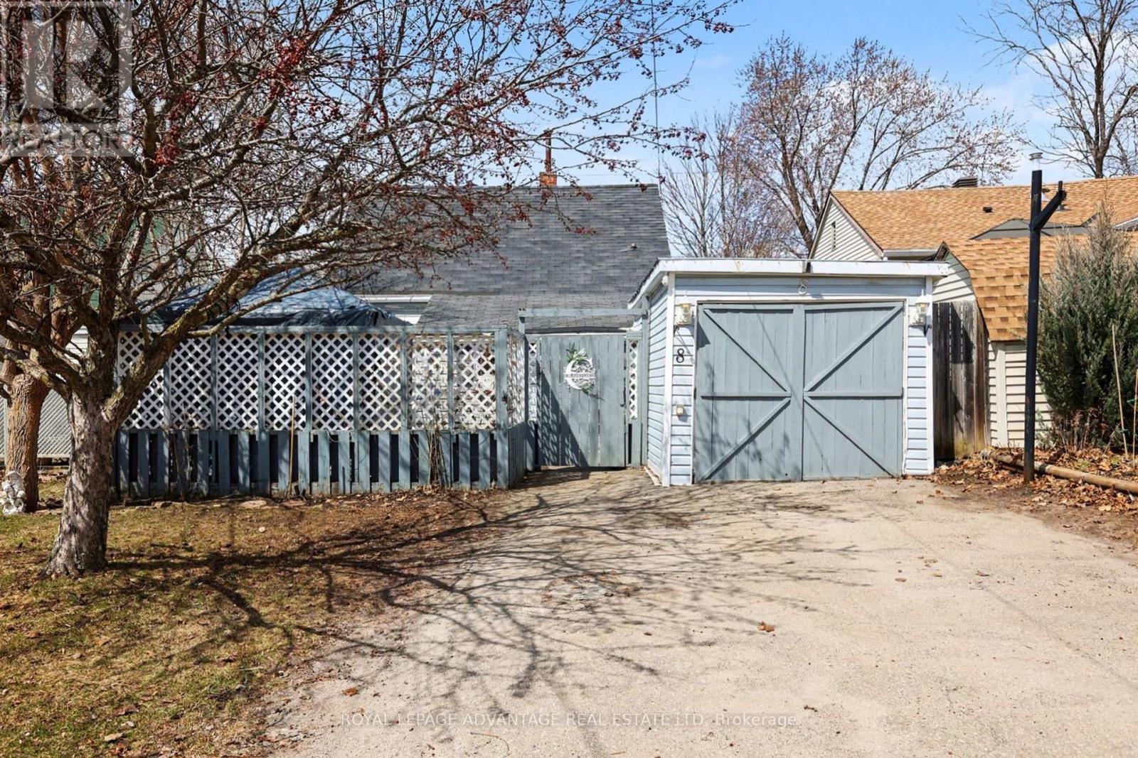 8 Roosevelt Drive, Smiths Falls, Ontario  K7A 3J8 - Photo 22 - X12991710
