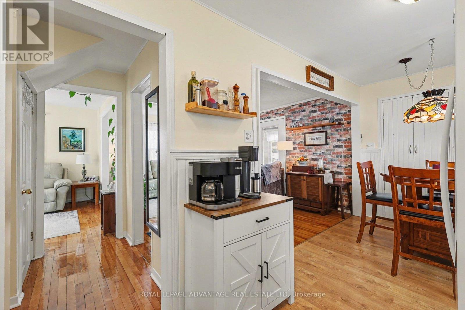 8 Roosevelt Drive, Smiths Falls, Ontario  K7A 3J8 - Photo 7 - X12991710