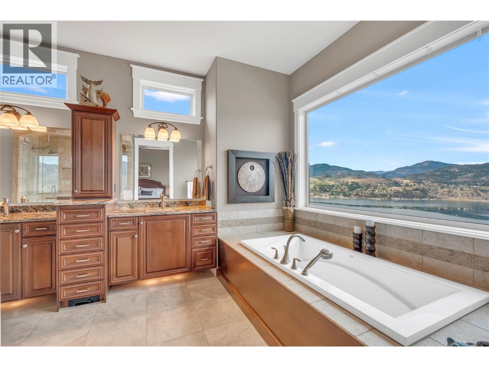 166 Vintage Boulevard, Okanagan Falls, British Columbia  V0H 1R3 - Photo 23 - 10384788