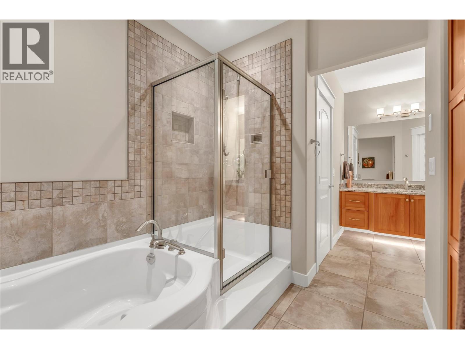 166 Vintage Boulevard, Okanagan Falls, British Columbia  V0H 1R3 - Photo 39 - 10384788