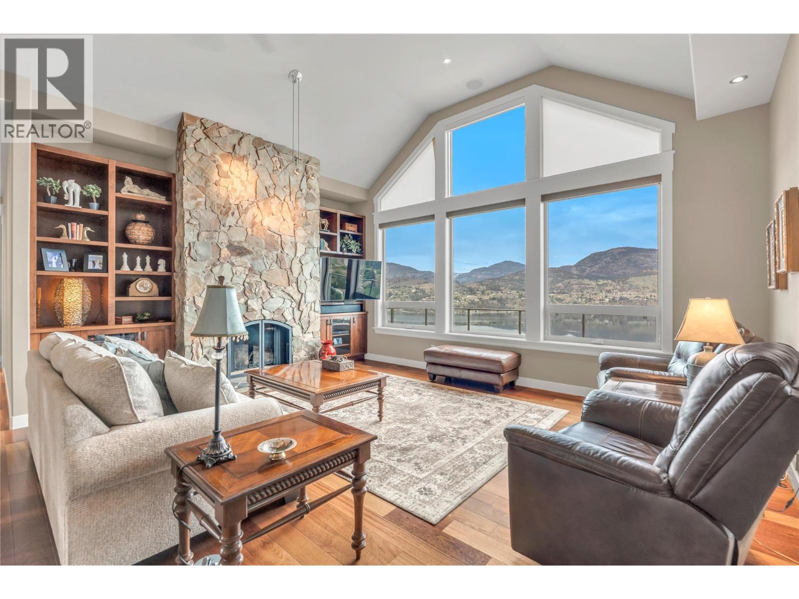 166 Vintage Boulevard, Okanagan Falls, British Columbia  V0H 1R3 - Photo 5 - 10384788