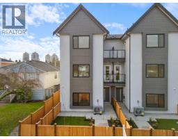 2 6639 ACACIA AVENUE, Burnaby, British Columbia