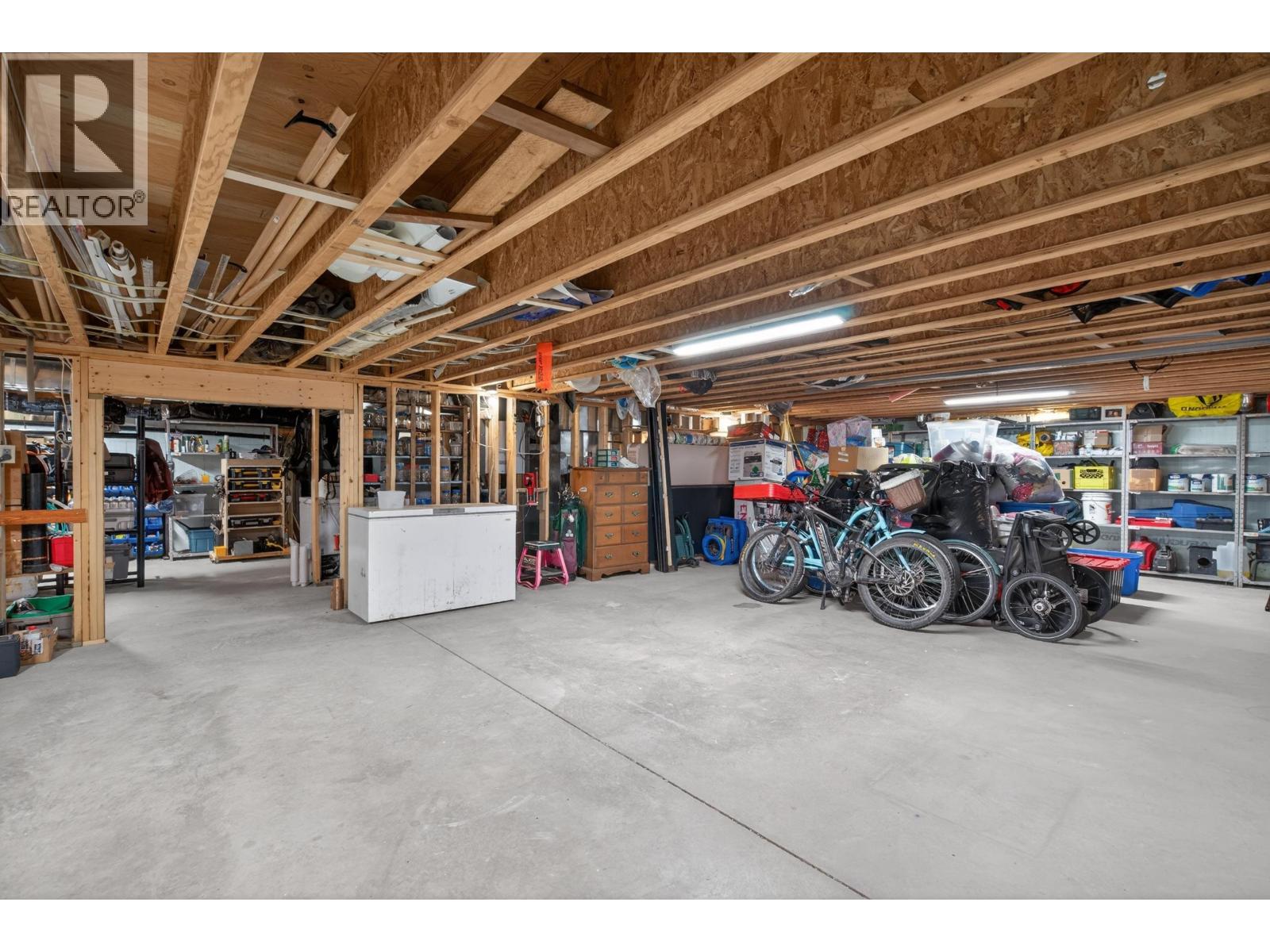 101 Elderberry Street, Kitimat, British Columbia  V8C 0A9 - Photo 34 - R3118536