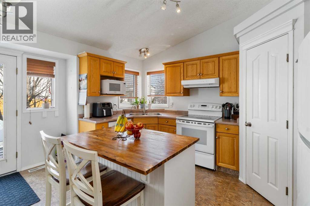 9106 110a Avenue, Grande Prairie, Alberta  T8X 1K3 - Photo 9 - A2284736