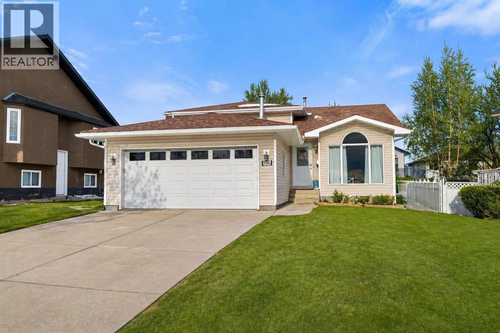 9106 110a Avenue, Grande Prairie, Alberta  T8X 1K3 - Photo 1 - A2284736