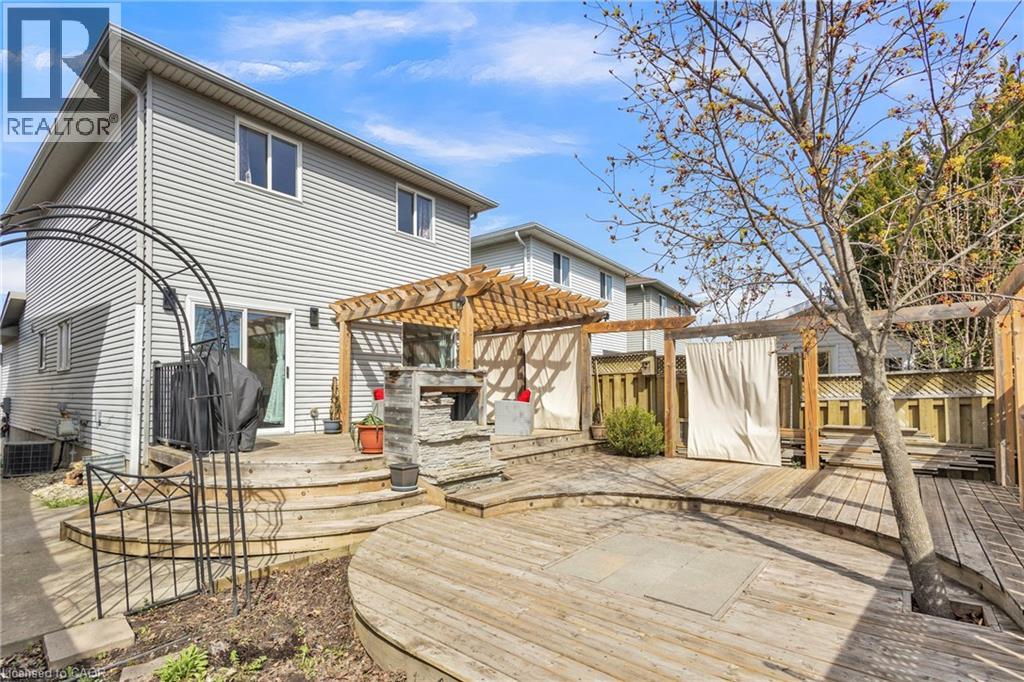 425 Erinbrook Drive, Kitchener, Ontario  N2E 3S4 - Photo 26 - 40824154
