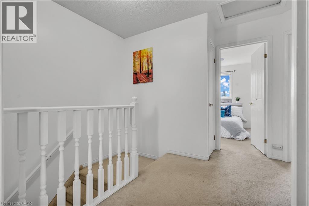 425 Erinbrook Drive, Kitchener, Ontario  N2E 3S4 - Photo 19 - 40824154