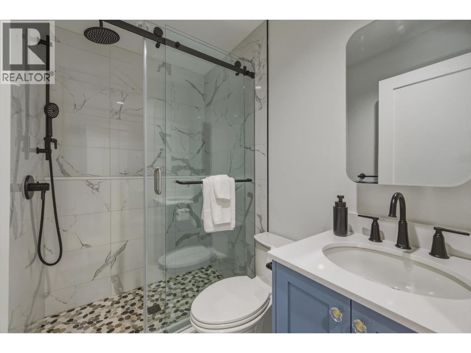 8353 Rainbow Drive, Whistler, British Columbia  V8E 0G1 - Photo 38 - R3118522