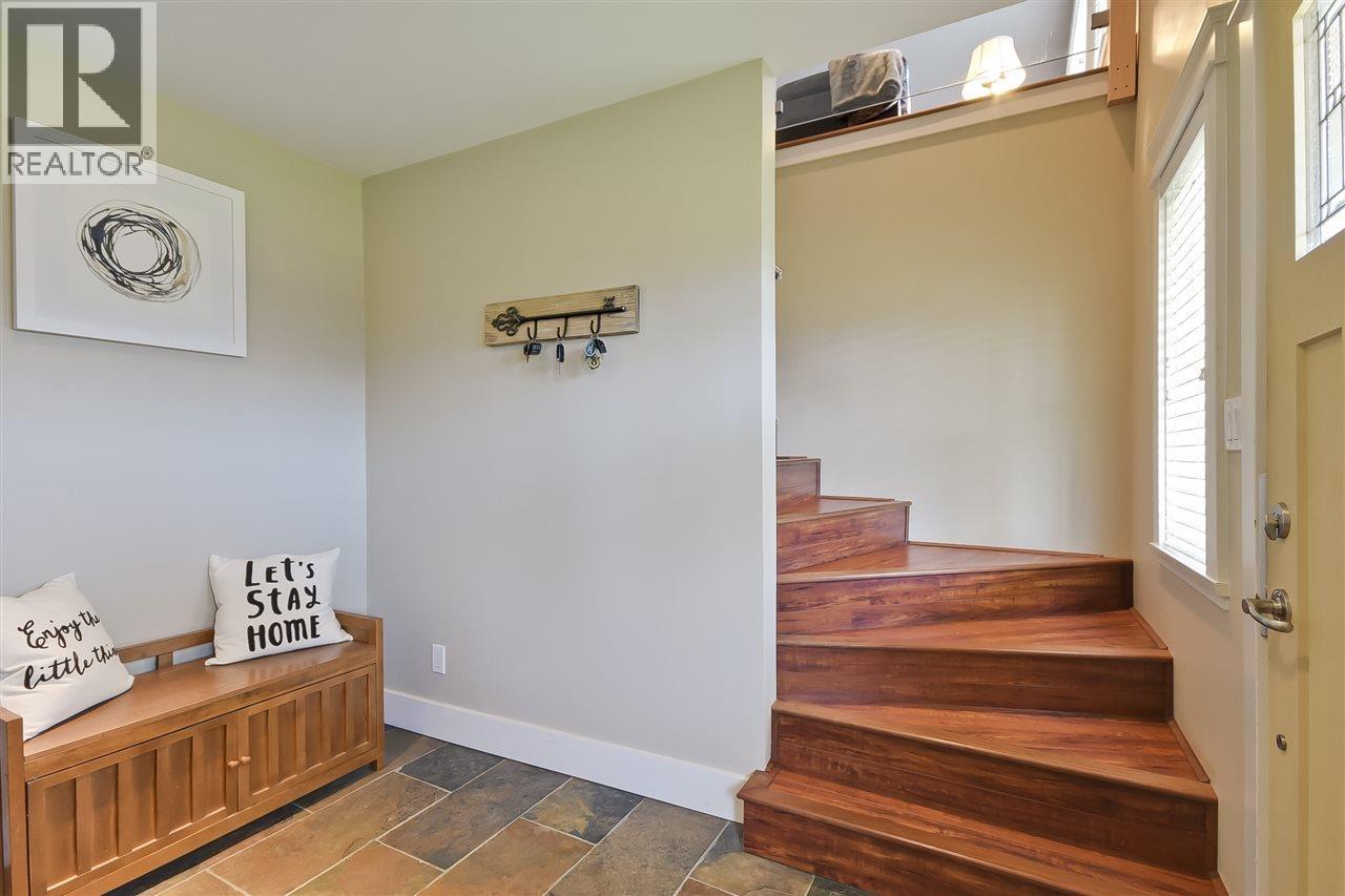 5046 Massey Drive, Delta, British Columbia  V4K 1B5 - Photo 2 - R3118565