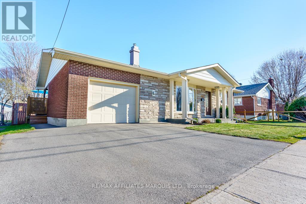 1503 Second Street E, Cornwall, Ontario  K6H 2C4 - Photo 2 - X13070984