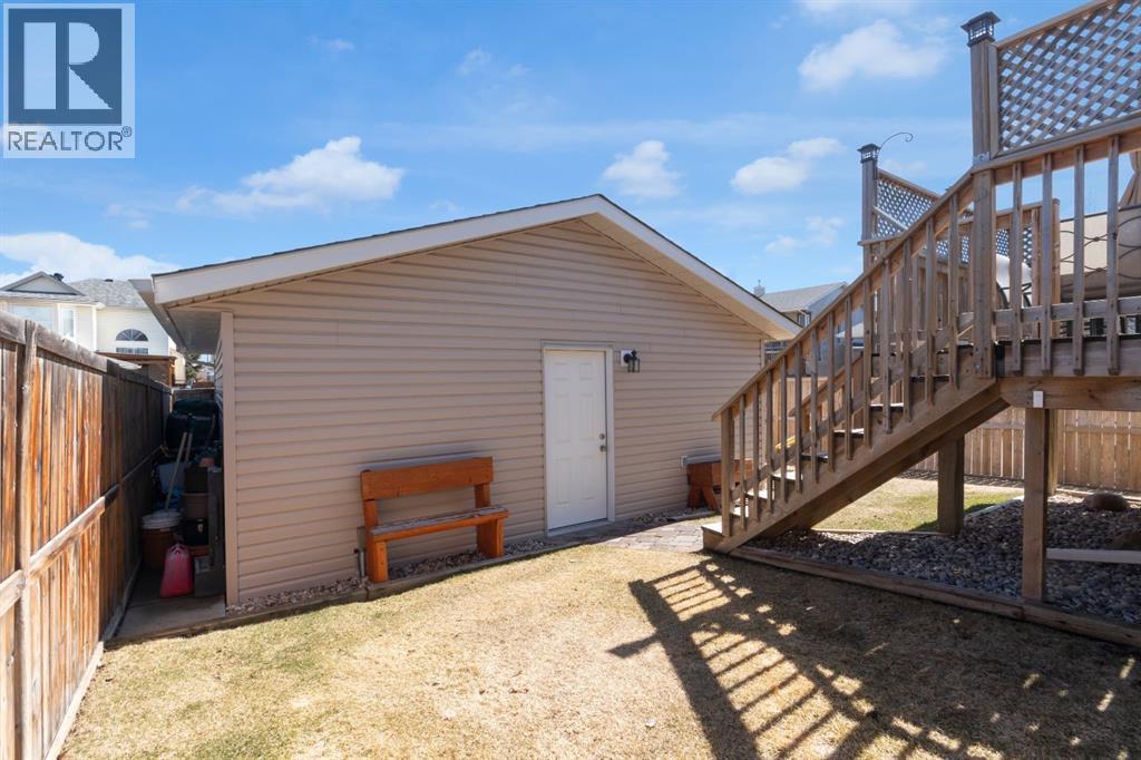 105 Everstone Way SW, Calgary, Alberta  T2Y 4J6 - Photo 24 - A2302678