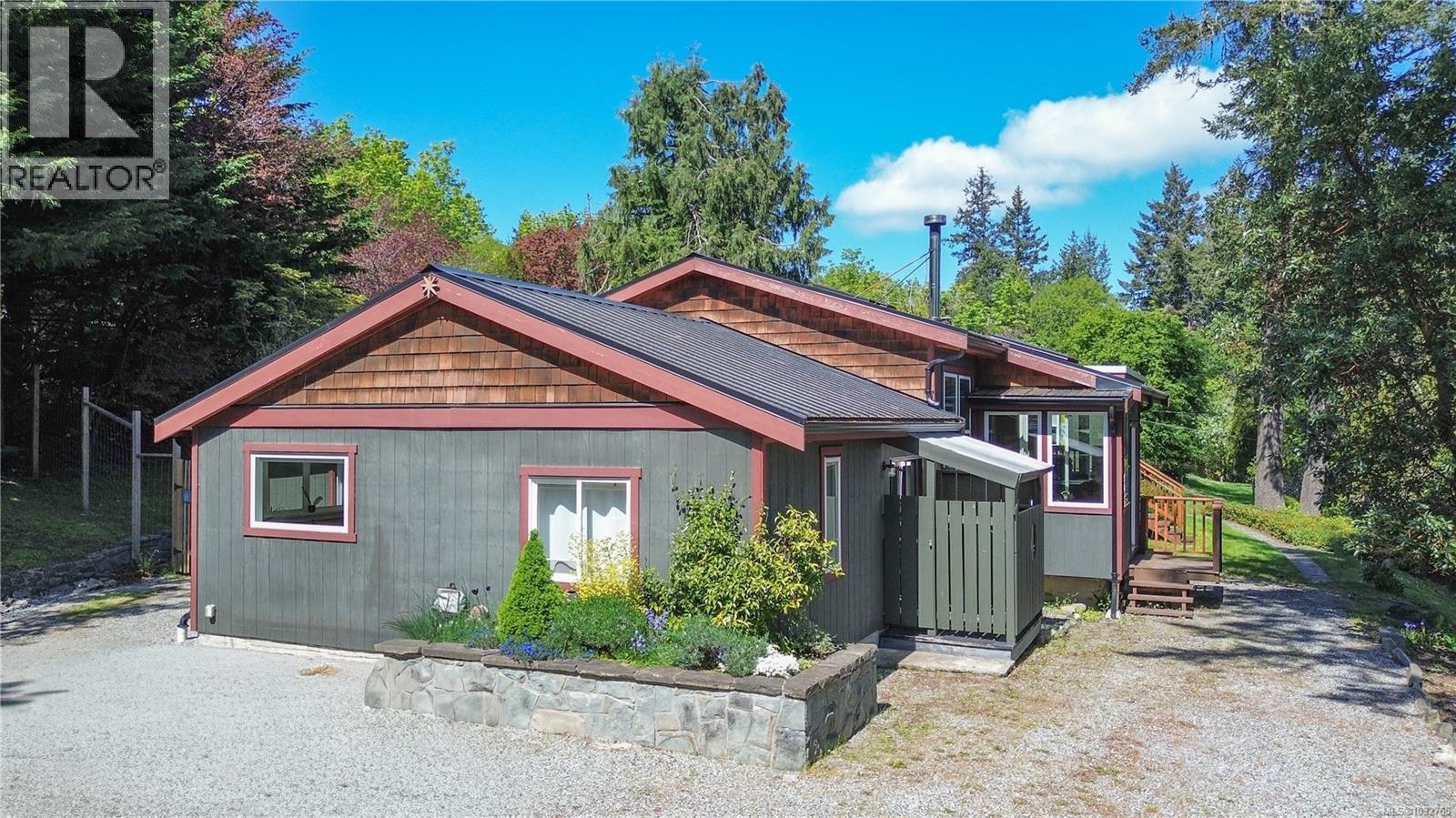186 Arnell Way, Salt Spring, British Columbia  V8K 2E8 - Photo 4 - 1032765
