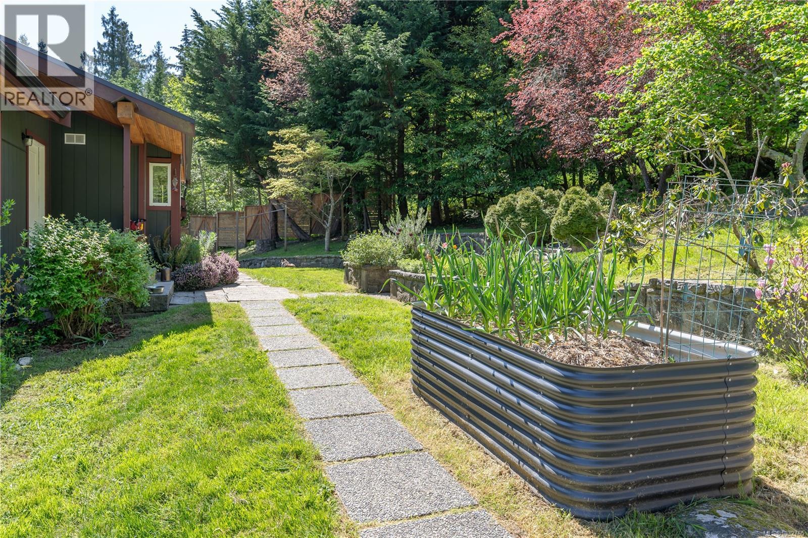 186 Arnell Way, Salt Spring, British Columbia  V8K 2E8 - Photo 42 - 1032765