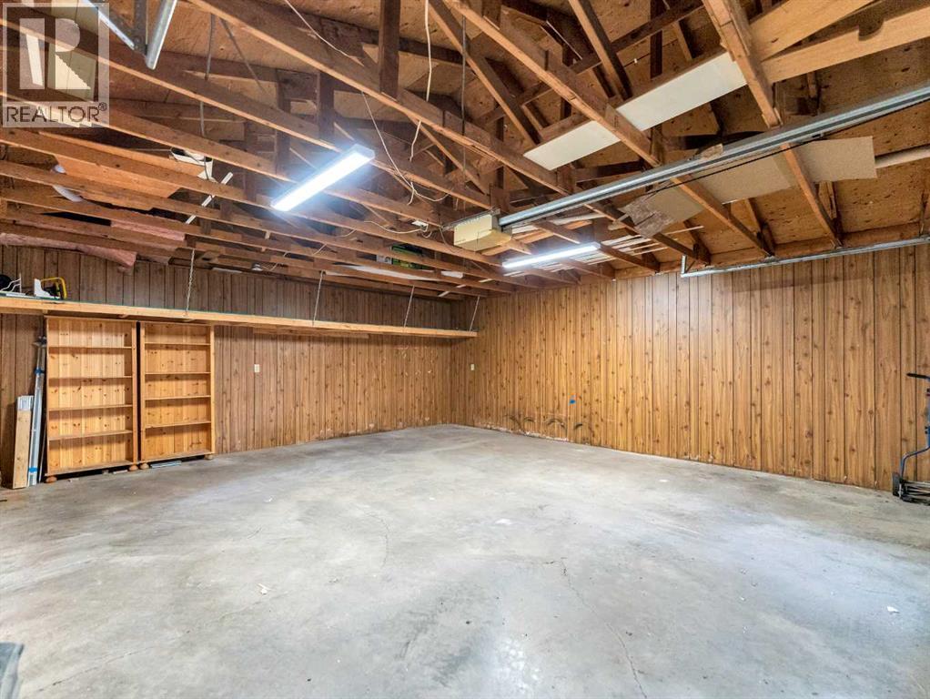 94 Milne Place Se, Medicine Hat, Alberta  T1A 7P3 - Photo 45 - A2298786