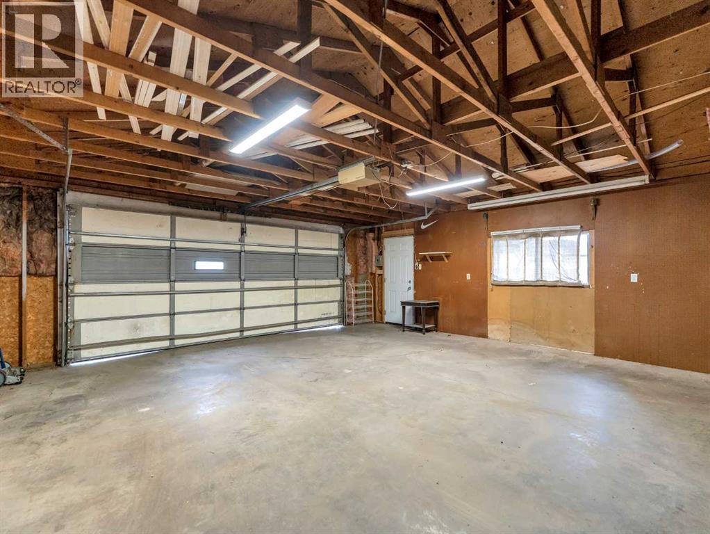 94 Milne Place Se, Medicine Hat, Alberta  T1A 7P3 - Photo 46 - A2298786