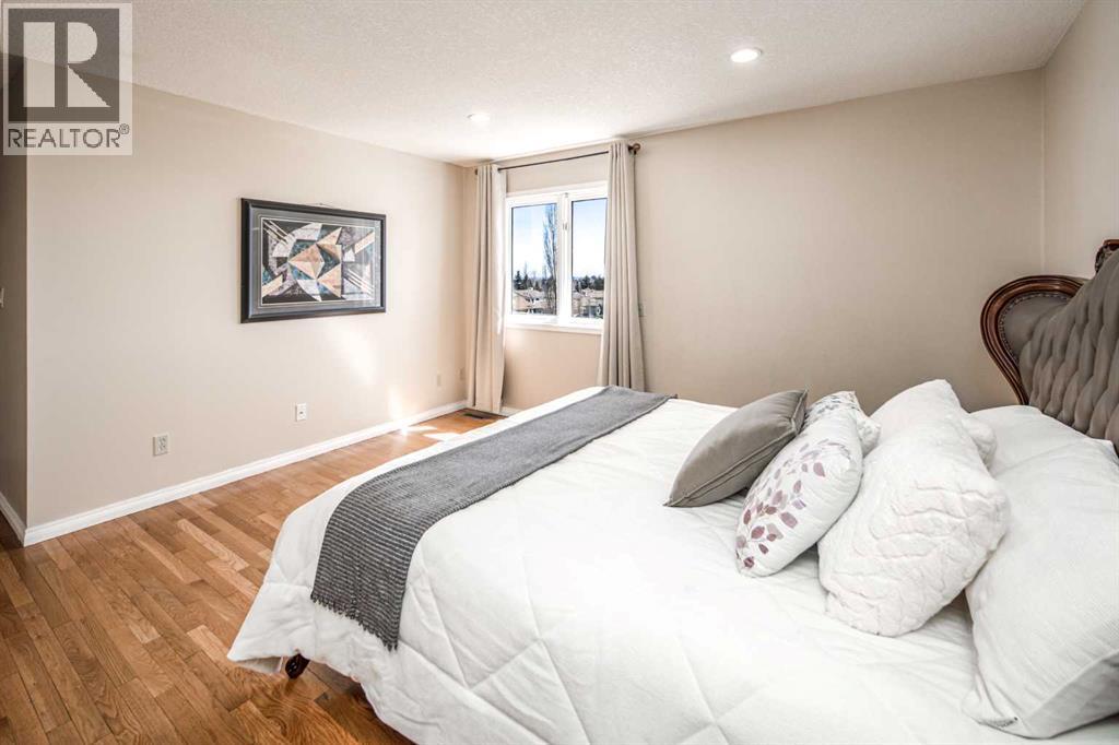 2612 Signal Hill Drive SW, Calgary, Alberta  T3H 2T7 - Photo 21 - A2306638