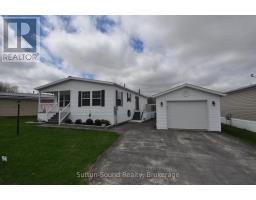 144 ROSEWOOD DRIVE, Georgian Bluffs, Ontario