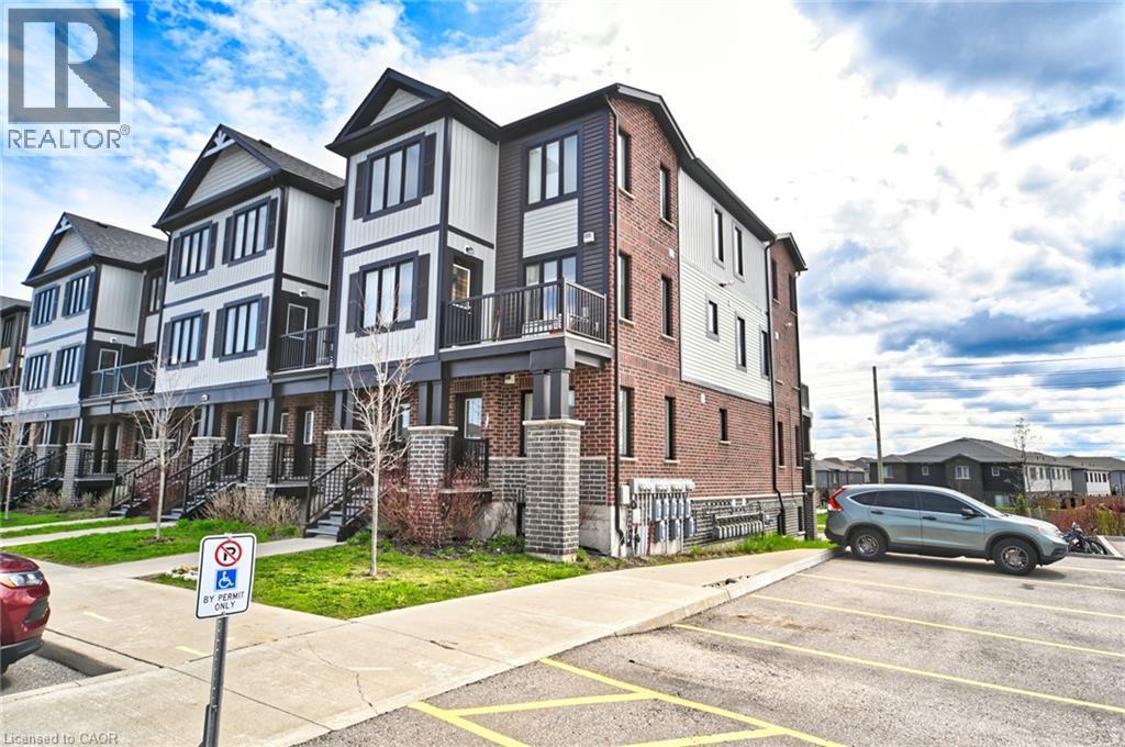 160 Rochefort Street Unit# A15, Kitchener, Ontario  N2R 0C1 - Photo 2 - 40825440