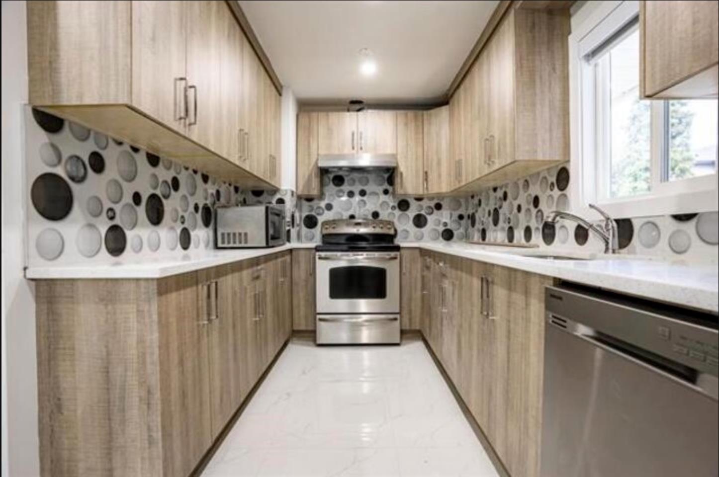 11318 Glen Avon Drive, Surrey, British Columbia  V3R 4Y5 - Photo 5 - R3118334